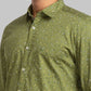 Men Green Slim Fit Print Cotton Full Sleeve Shirts