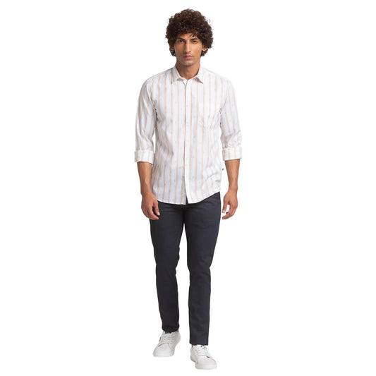 Men White Slim Fit Print Cotton Full Sleeve Shirts