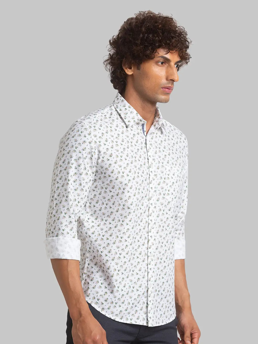 Men White Slim Fit Print Cotton Full Sleeve Shirts