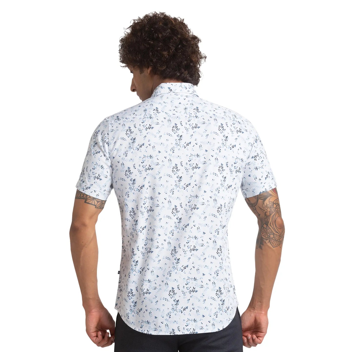 Men White Slim Fit Print Cotton Half Sleeve Shirts