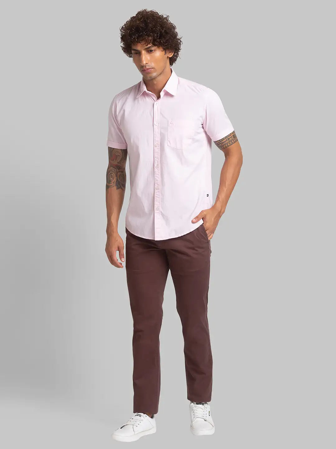 Men Brown Low Rise Tapered Fit Solid Cotton Blend Trouser