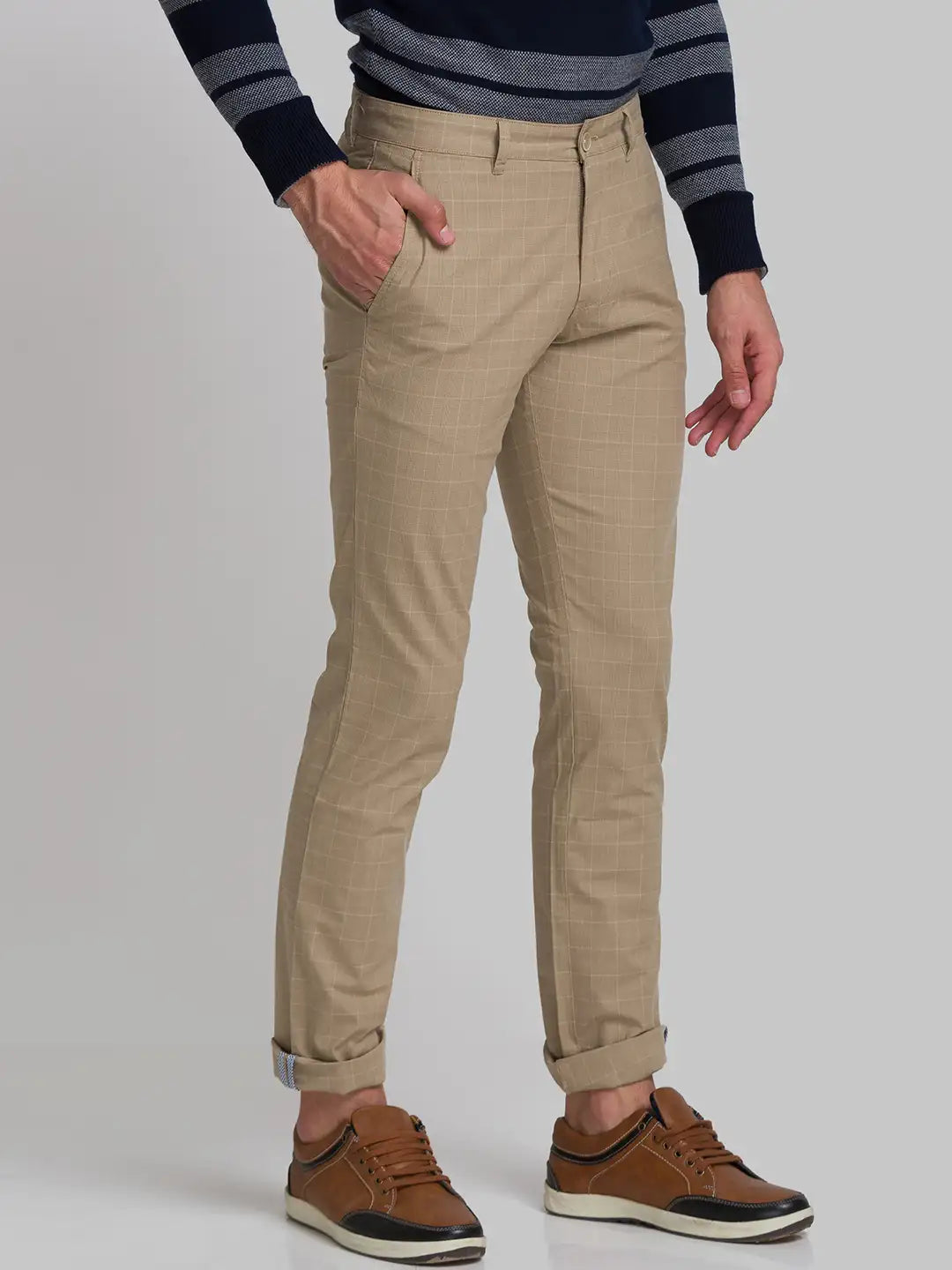 Men Khaki Lrt Fit Yarn Dyed Cotton Blend Trouser